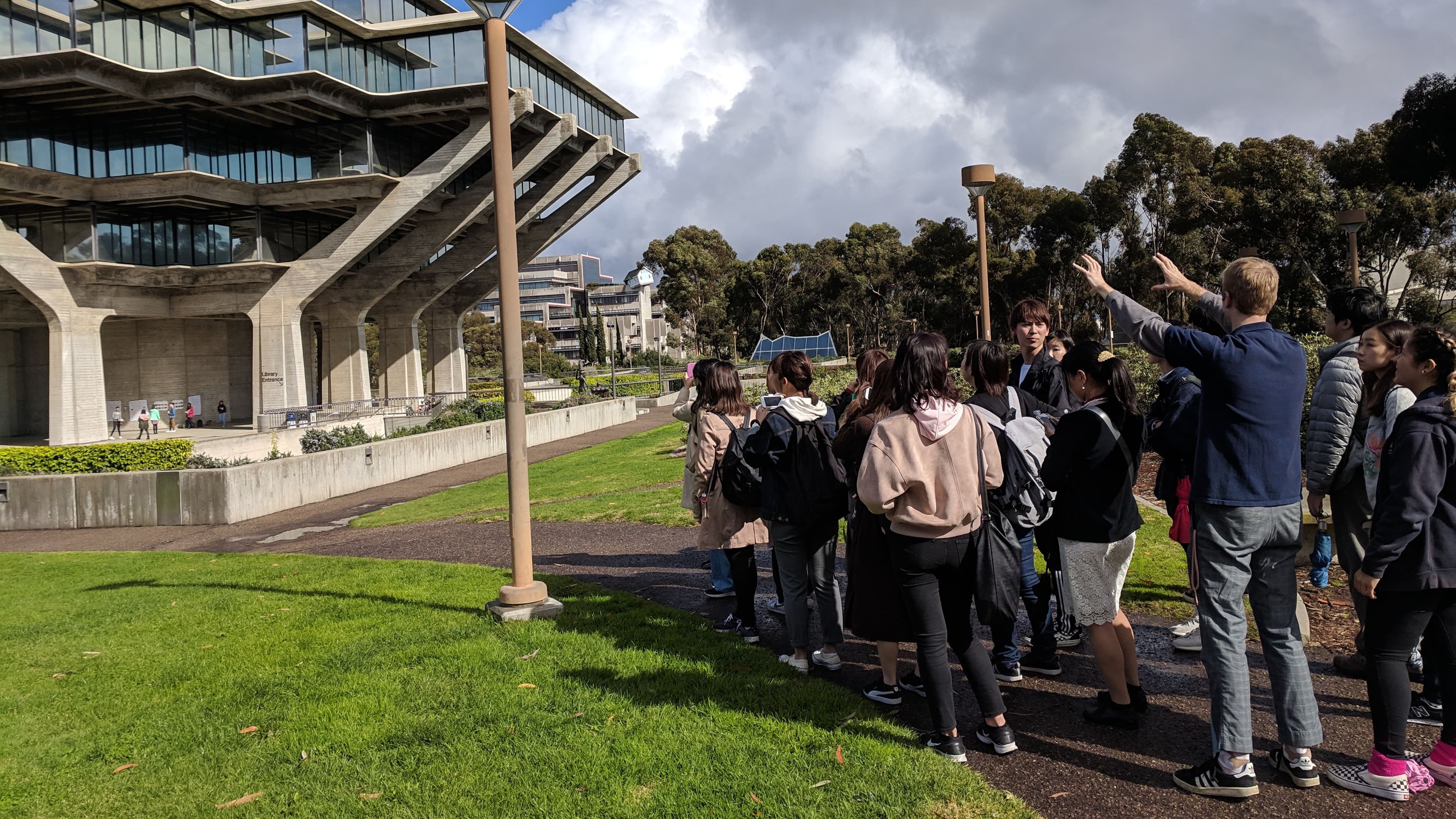 Students touring the iconic Geisel Library at UCSD campus