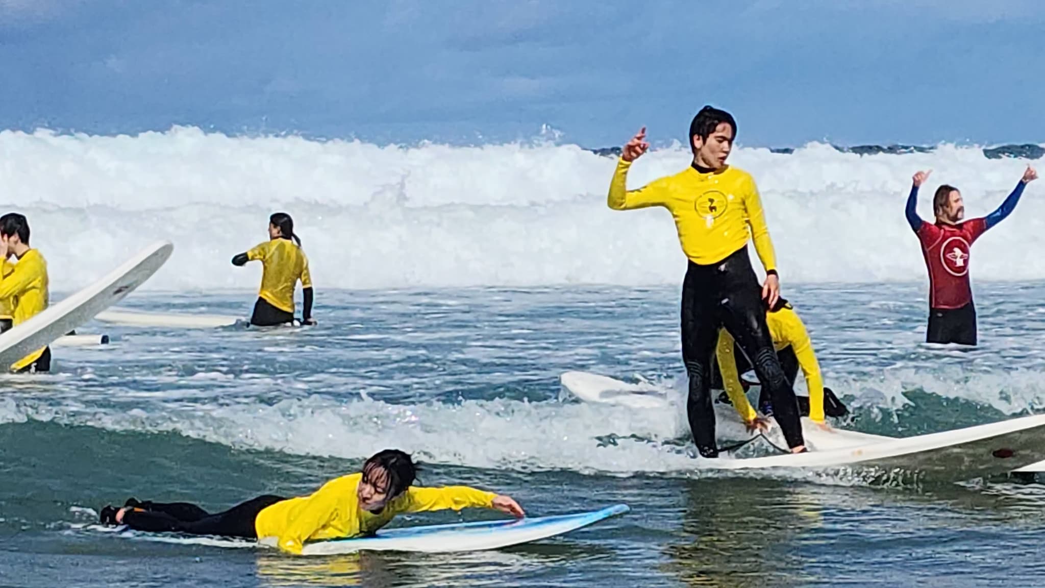 FGL students taking surf lessons and enjoying California beach culture